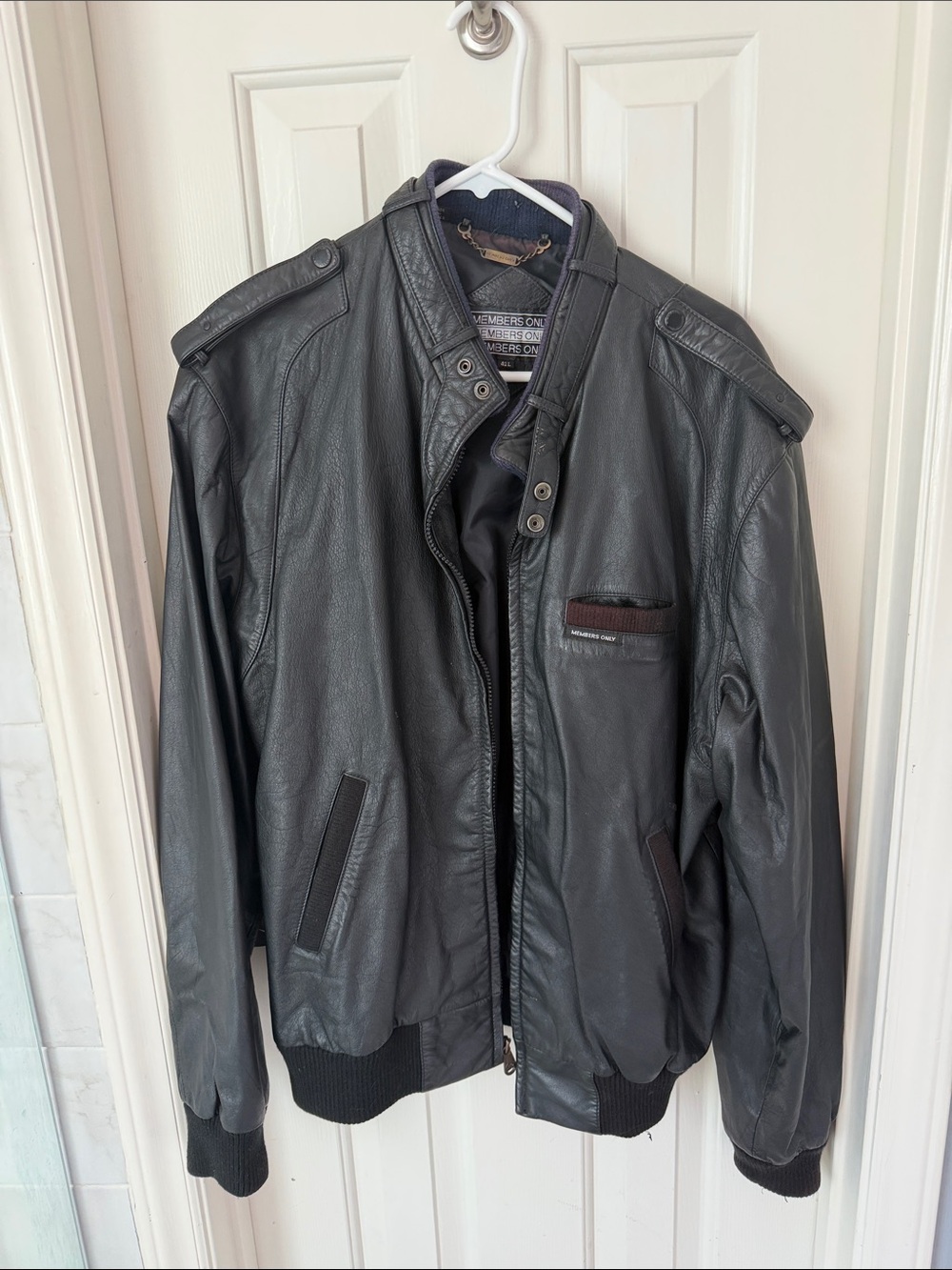 Member's Only Vintage Leather Jacket Men's 42L